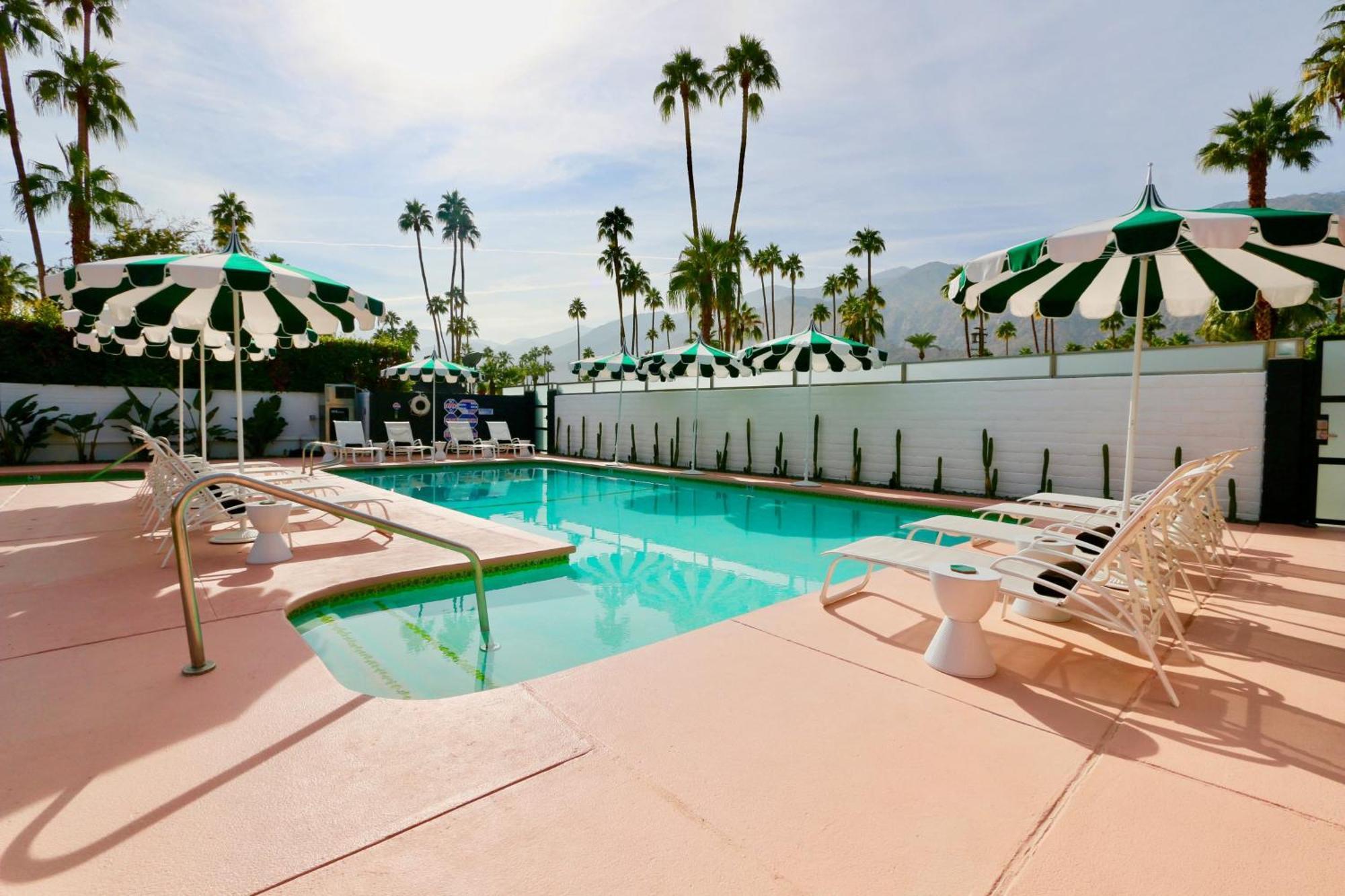 The Marley Hotel By Avantstay Classic Palm Springs Hotel W Pool Hot Tub Exteriör bild